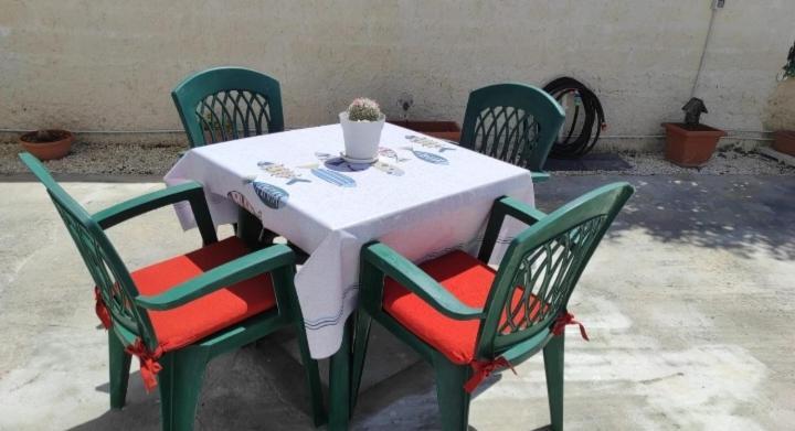 Marty'S Home - Villetta Vicino Al Mare Fontane Bianche Exterior foto